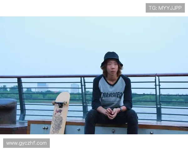 张娜的滑板人生：从初心到巅峰的深度对话与成长故事