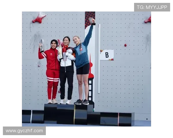 攀岩之巅：深入了解上海攀岩队的比赛技巧与经验分享